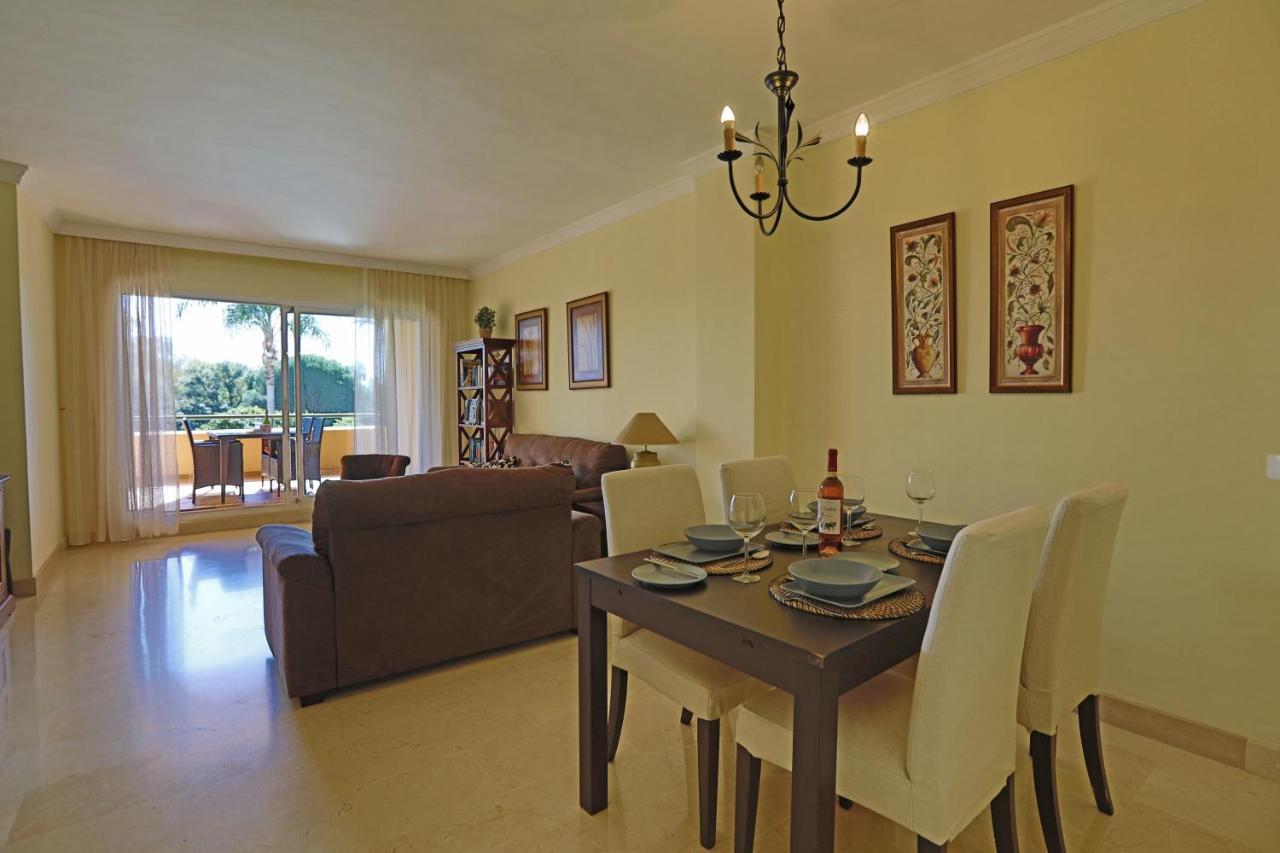 R6 Los Patios 2 Bedroom Marbella Esterno foto