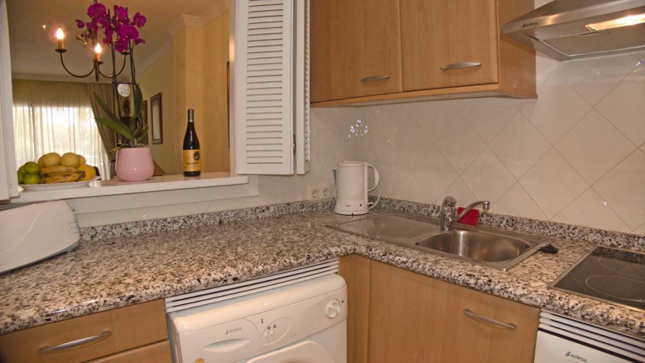 R6 Los Patios 2 Bedroom Marbella Esterno foto